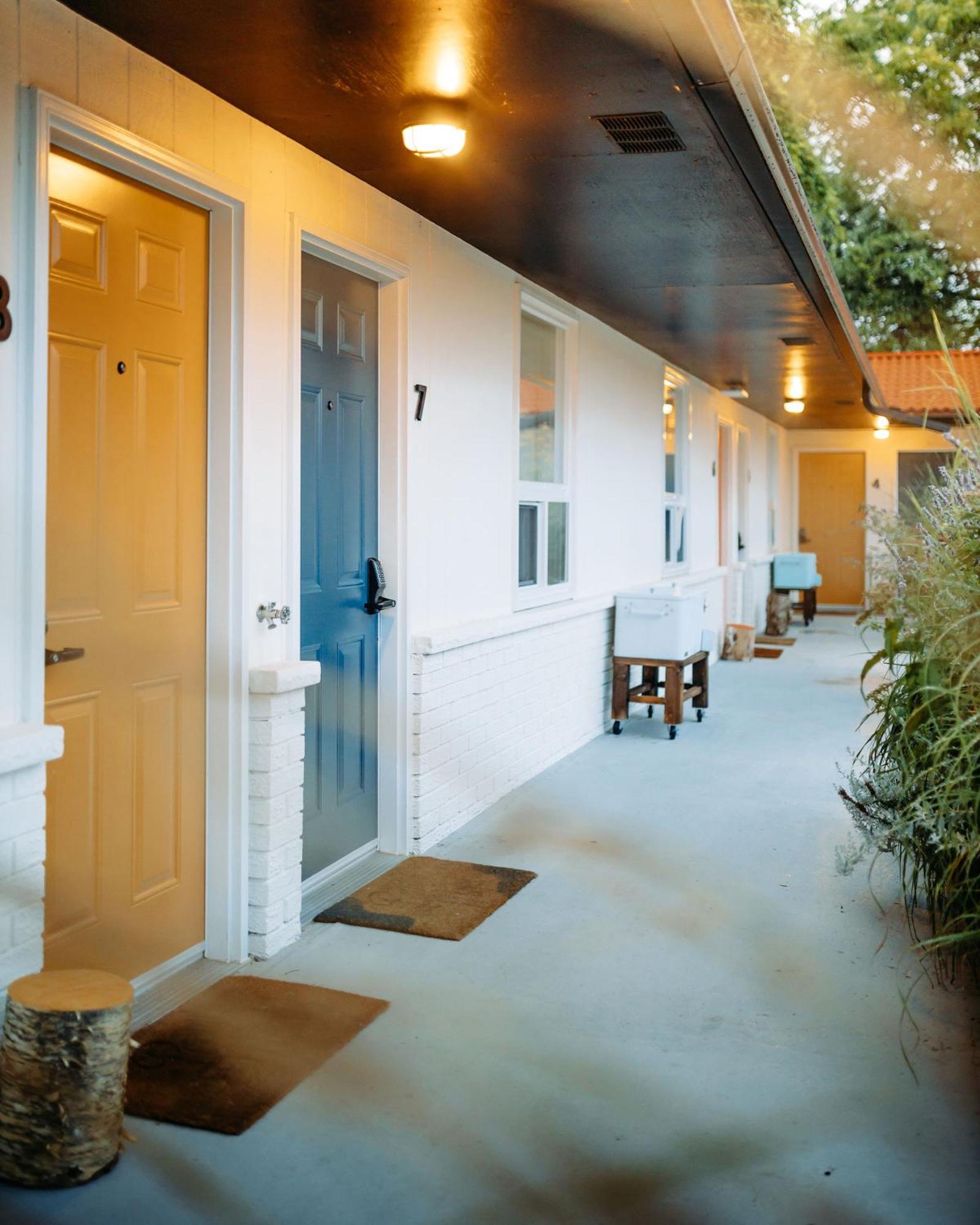 Penny'S Motel Thornbury Zewnętrze zdjęcie